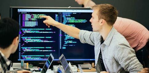 高校計算機(jī)學(xué)科排行榜 北大無緣前三，東南大學(xué)僅次于清華，軟件開發(fā)實力引人矚目